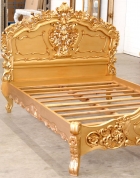 Кровать позолоченная в стиле рококо цена по запросу.