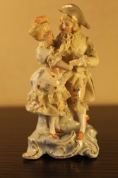 Фарфоровая статуэтка "Танец - Дама и Кавалер"