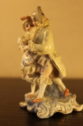 Фарфоровая статуэтка "Танец - Дама и Кавалер"